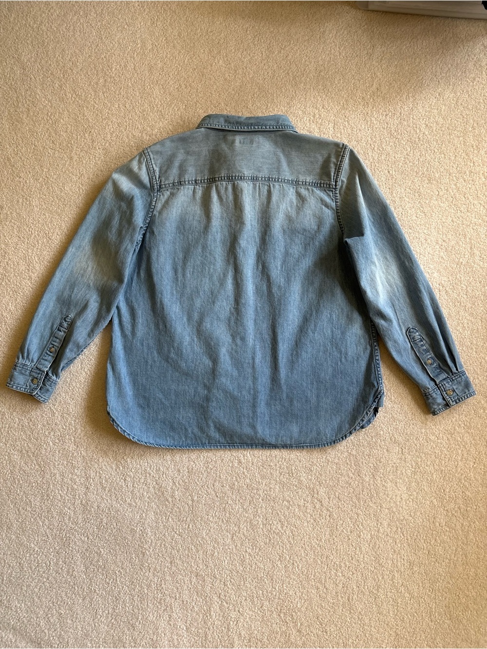 Women's L.L. Bean Heritage Washed Denim Shirt, Long-Sleeve Size L - Picture 3 of 14